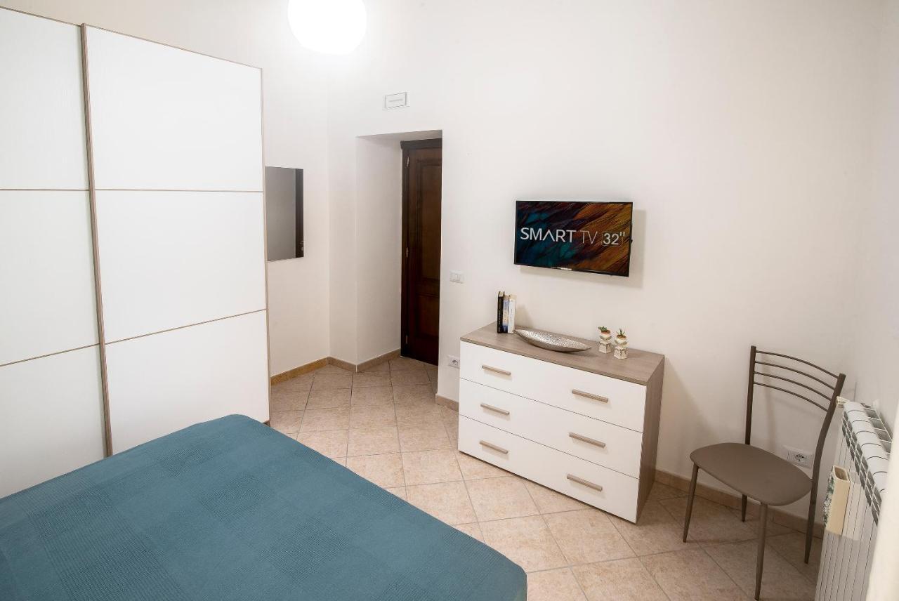Apartamento Residenza Il Bell'Antonio Nápoles Exterior foto