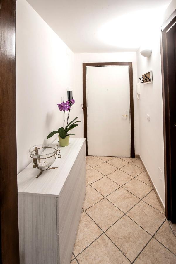 Apartamento Residenza Il Bell'Antonio Nápoles Exterior foto